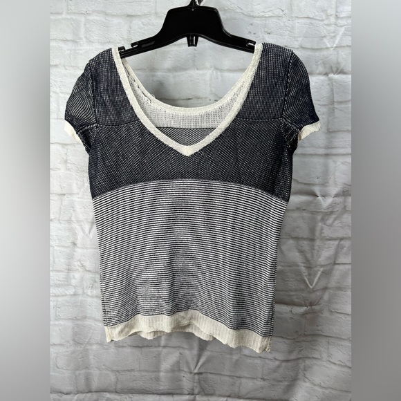 A/X Armani Exchange Blouse - Picture 2 of 3